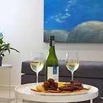 Granger Luxury Suites By Totalstay